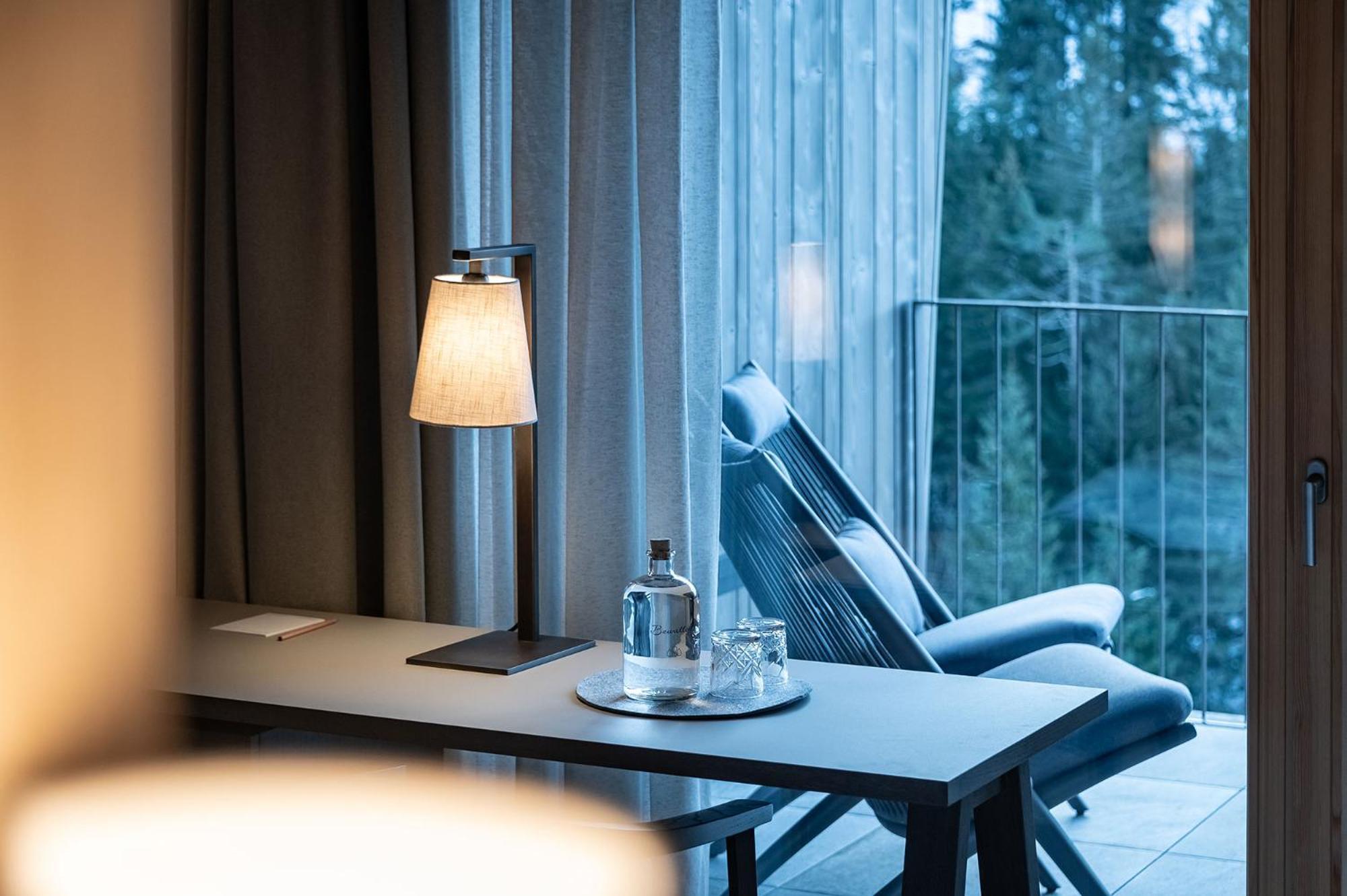 Hotel Bewaller Обереген Екстериор снимка